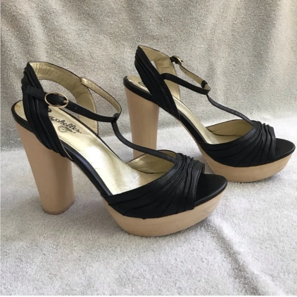 Seychelles Leather Sandals  5 inch Heels Size 8.5 Black Platform High Heel New